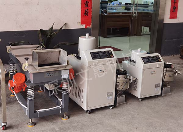 什么是冷水机组冷凝器，有什么作用？冷水机组冷凝器怎么维护？