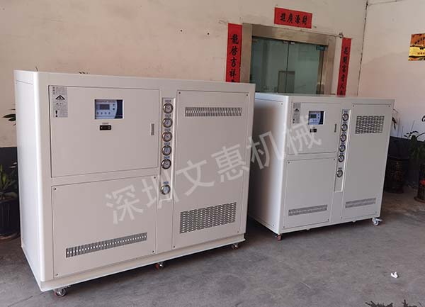 光纤激光冷水机应用多长时间必须清洗？怎么清洗